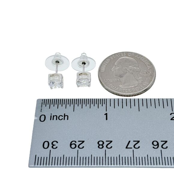 Vintage Sterling Silver 925 5.9mm Cubic Zirconia Stud Earrings - Picture 4 of 5
